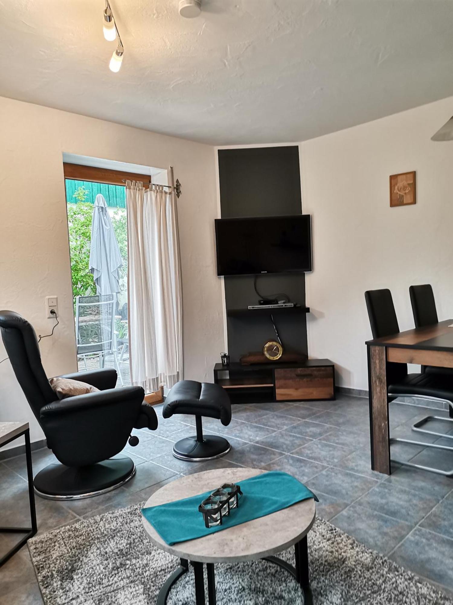 Haus Schnurbus Apartment Олсберг Екстериор снимка